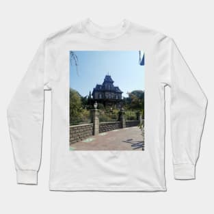 spooky phantom manor Long Sleeve T-Shirt